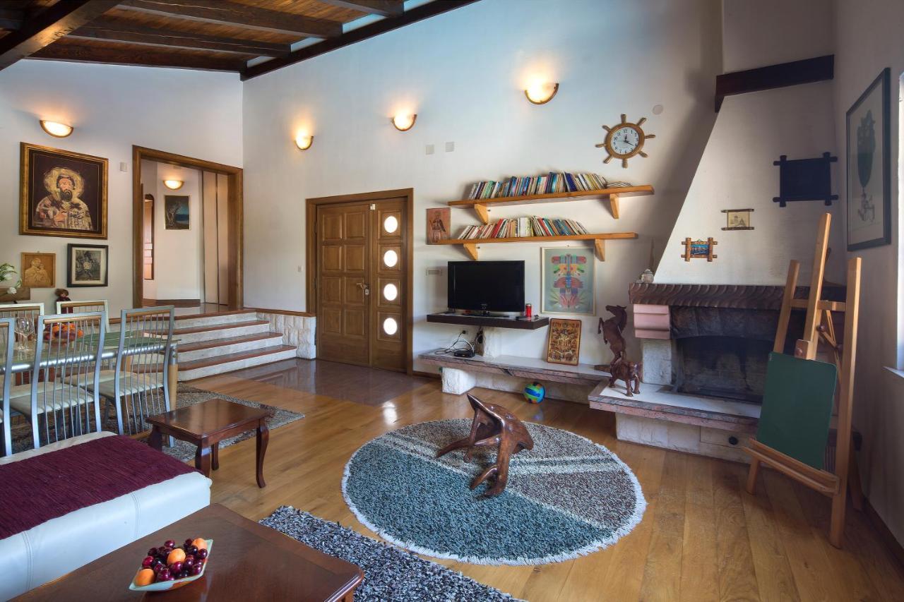 Villa Robinson Petrovac Bagian luar foto